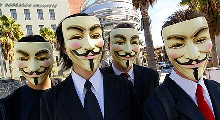 Anonymous_at_Scientology_in_Los_Angeles.jpg